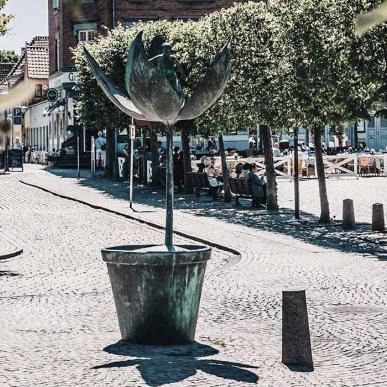 Däumelinchen-Skulptur beim Sortebrødre Torv