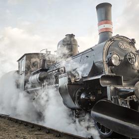Old-Timer Zug mit Dampf